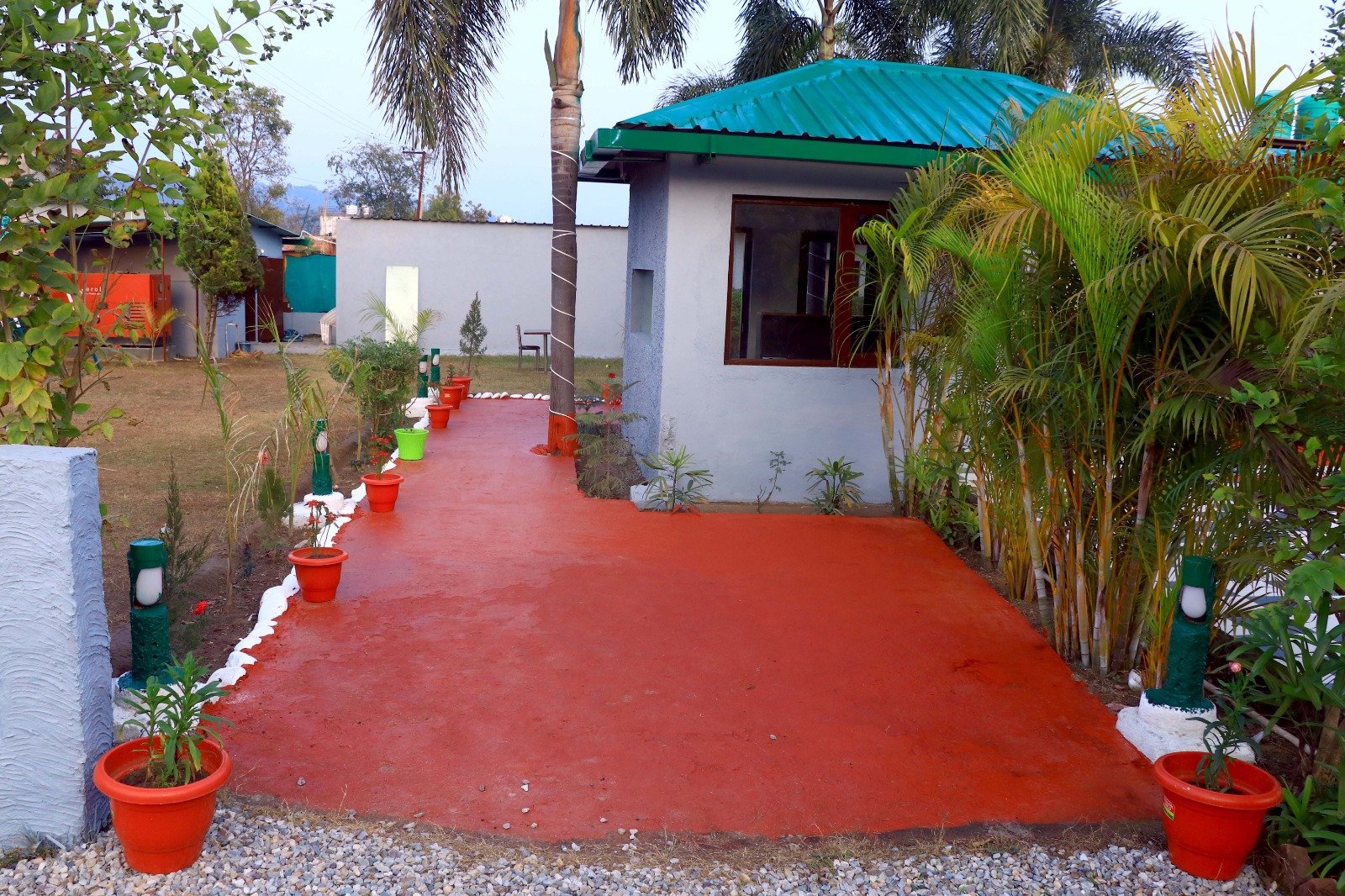 Nature, Adventure & Luxury: Why Jungle Nest Retreat Is the Ideal Getaway in Dhela–Jhirna